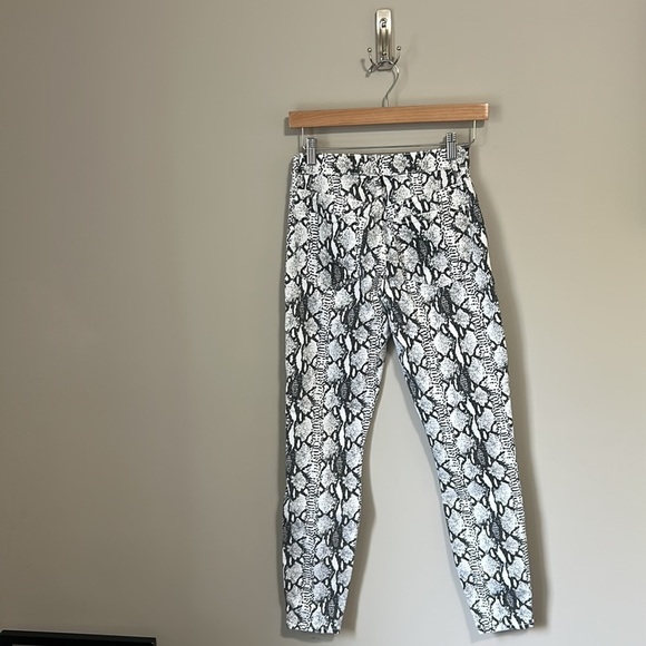 FRAME DENIM Ali High Rise Cigarette Snake Print Jeans Multi Gris Sz 25 - Picture 8 of 16